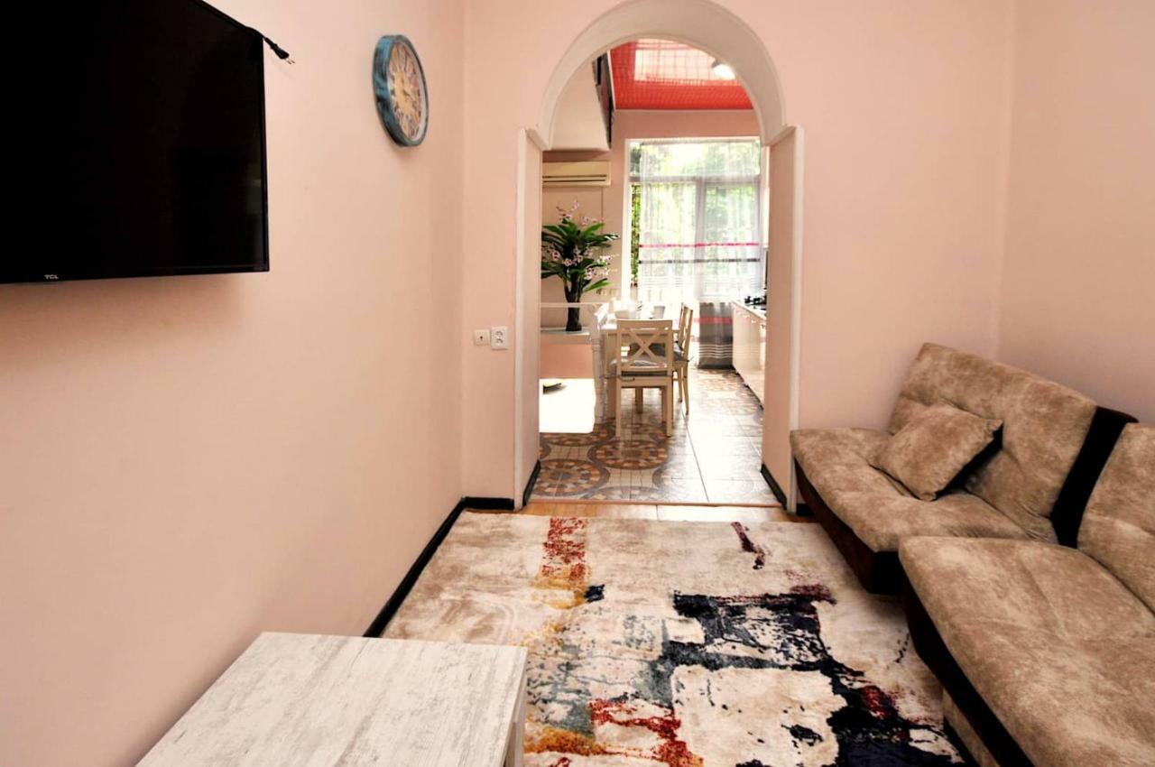 Апартаменты Dani Home Тбилиси Экстерьер фото